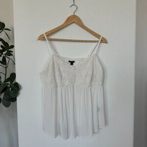 Torrid White Gauze Tank Large NWOT